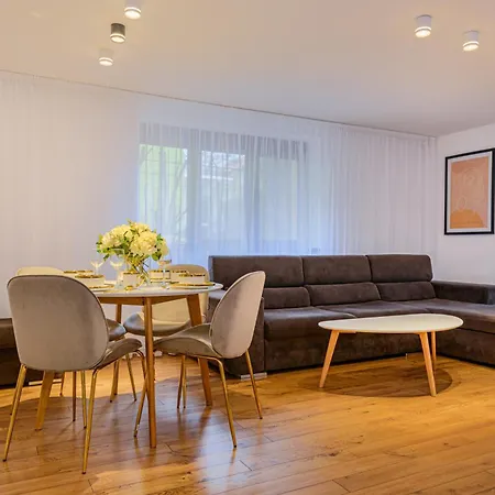 Koa - Memo Haus * Braşov